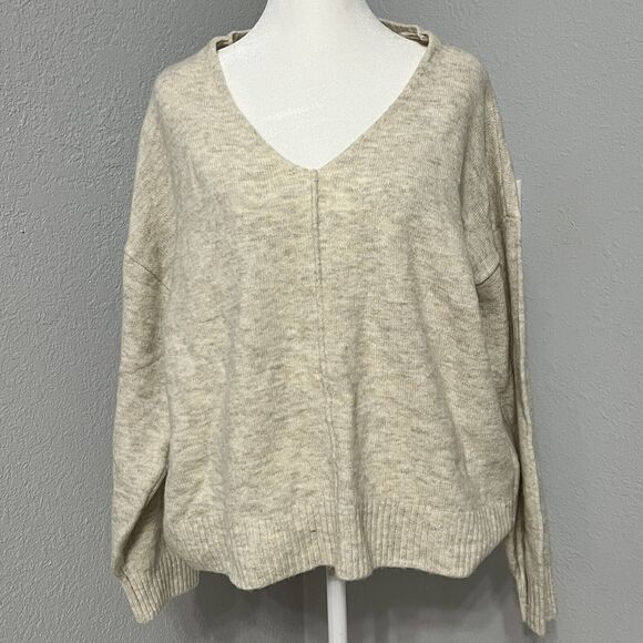 Vince Camuto Womens Crew Neck Beige Pullover Sweater Size Large Soft and Cozy - Picture 1 of 9